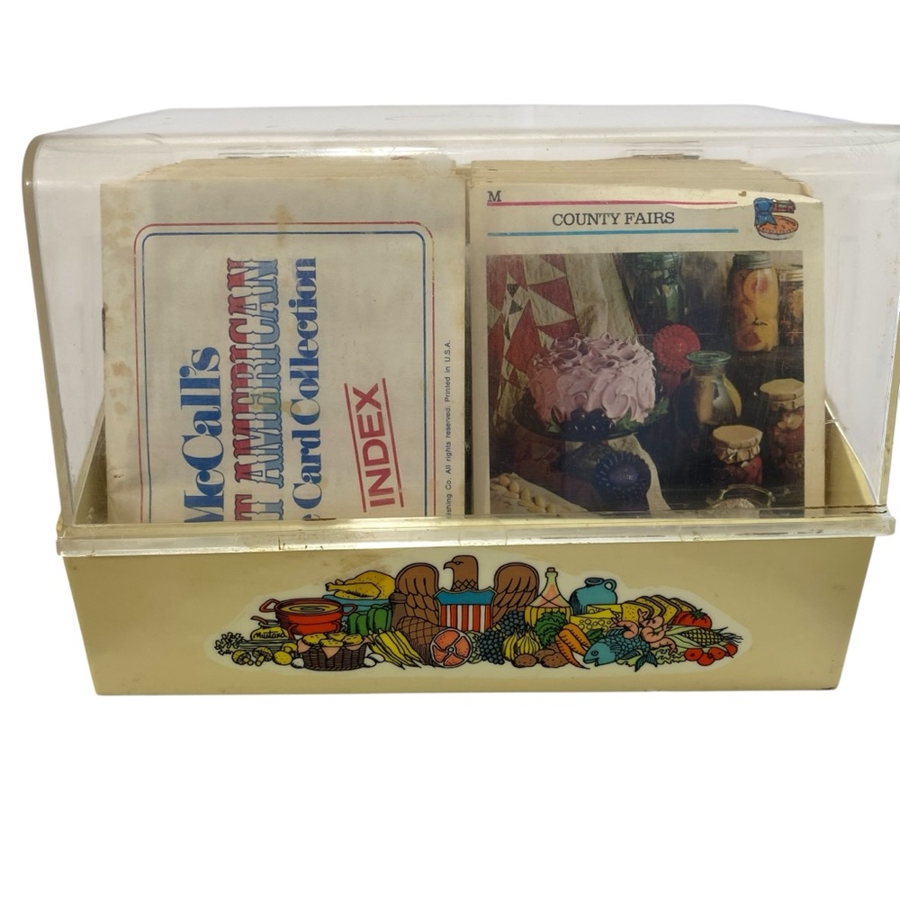 Vintage 1973 McCalls Great American‎ 100+ Recipe Card Collection Original Holder